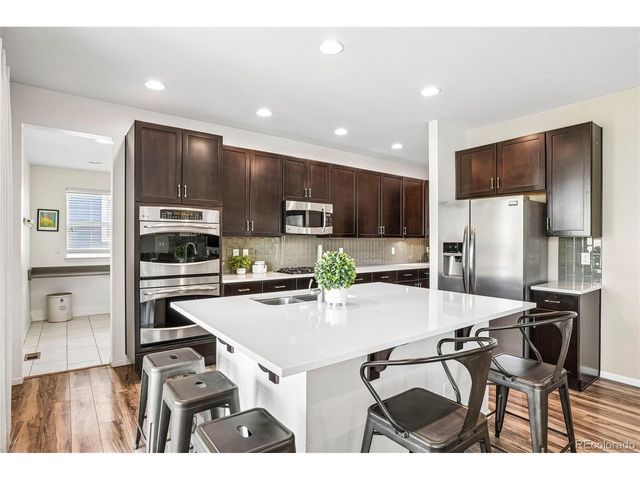 1297 Single Tree Ln, Erie, CO 80516