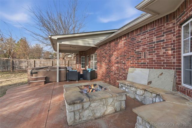 11112 S 3rd Street, Jenks, OK 74037