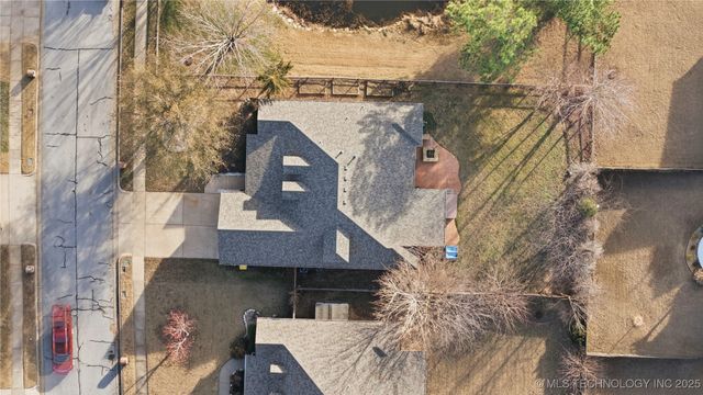 11112 S 3rd Street, Jenks, OK 74037