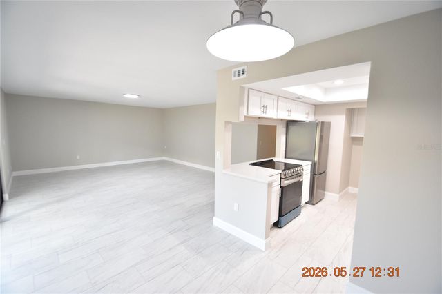 877 114TH AVENUE N 407, St Petersburg, FL 33716
