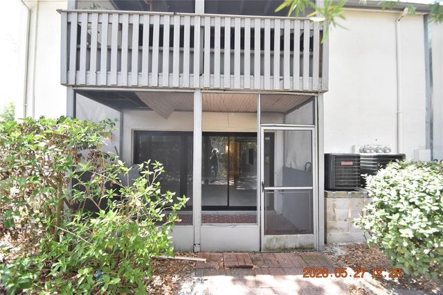 877 114TH AVENUE N 407, St Petersburg, FL 33716