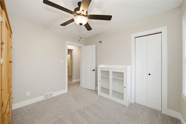 2757 Easton Boulevard, Des Moines, IA 50317