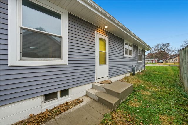 2757 Easton Boulevard, Des Moines, IA 50317