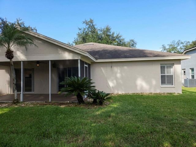 9403 LARKBUNTING DRIVE, Tampa, FL 33647
