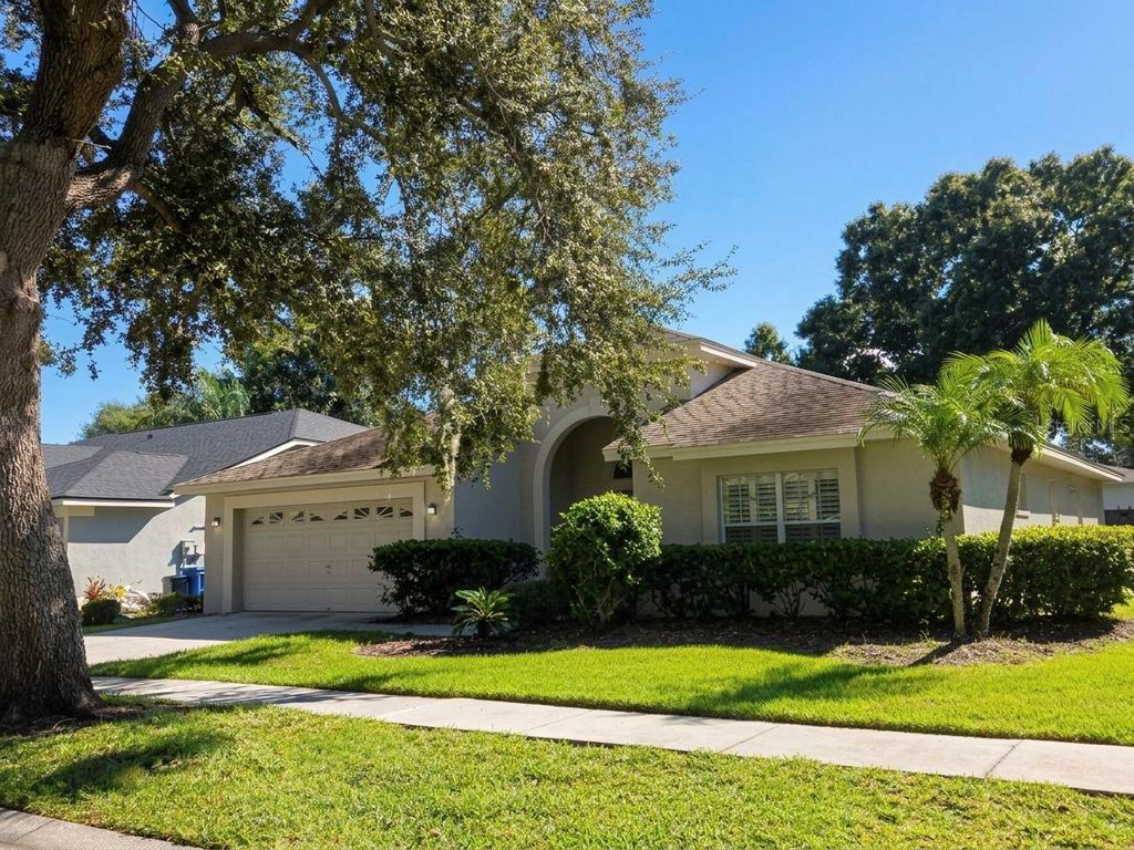 9403 LARKBUNTING DRIVE, Tampa, FL 33647