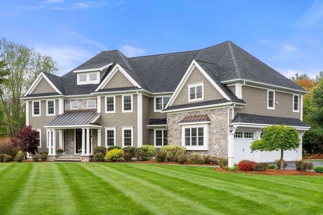 7 Metcalf Ln, Southborough, MA 01772