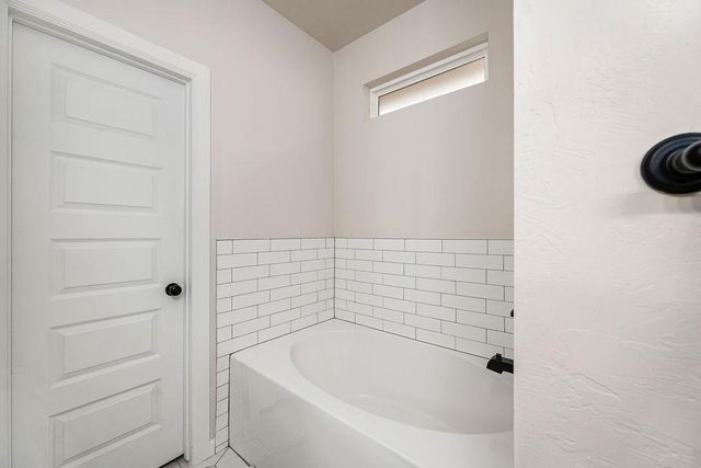 6296 NW 177th Street, Edmond, OK 73012