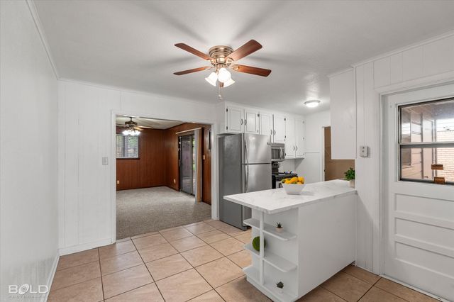 622 Meadowdale Place, Shreveport, LA 71108