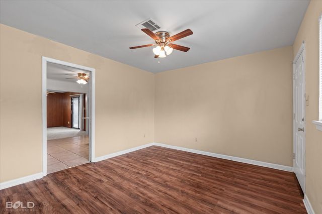 622 Meadowdale Place, Shreveport, LA 71108