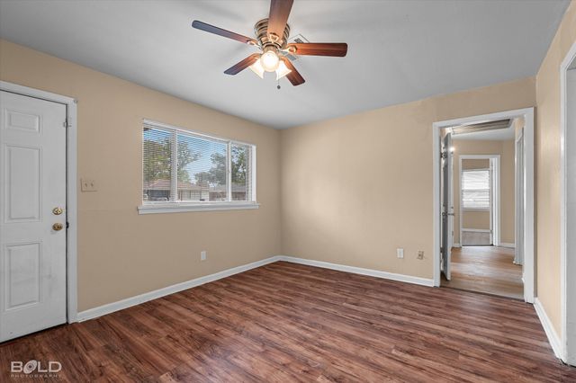 622 Meadowdale Place, Shreveport, LA 71108