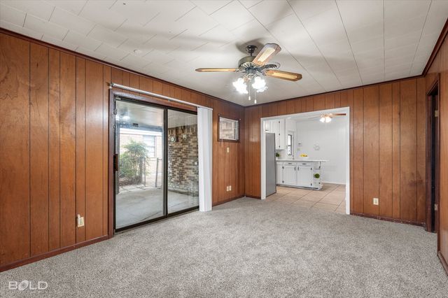 622 Meadowdale Place, Shreveport, LA 71108