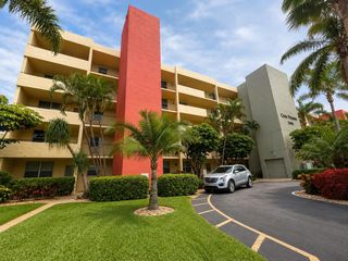 2400 NE 10TH Street 205, Pompano Beach, FL 33062