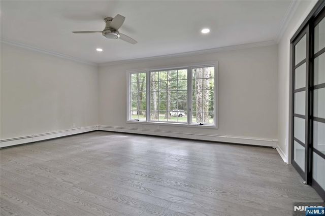 3-5 Red Rock Trail, Saddle River, NJ 07458