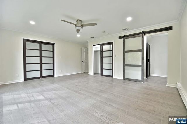 3-5 Red Rock Trail, Saddle River, NJ 07458