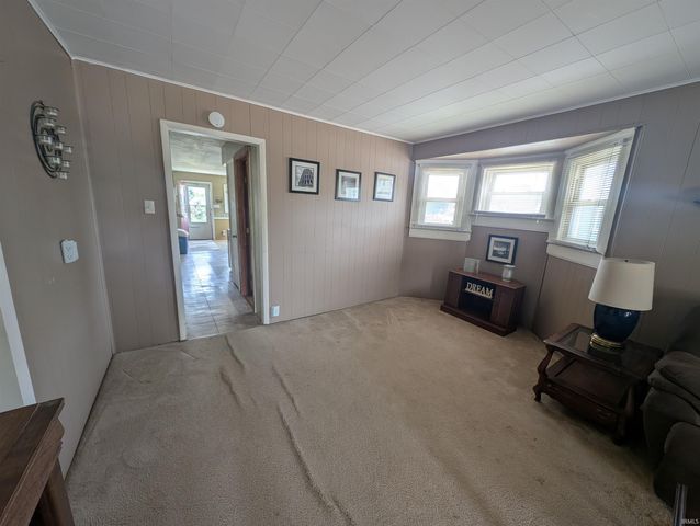 853 Salamonie Avenue, Huntington, IN 46750