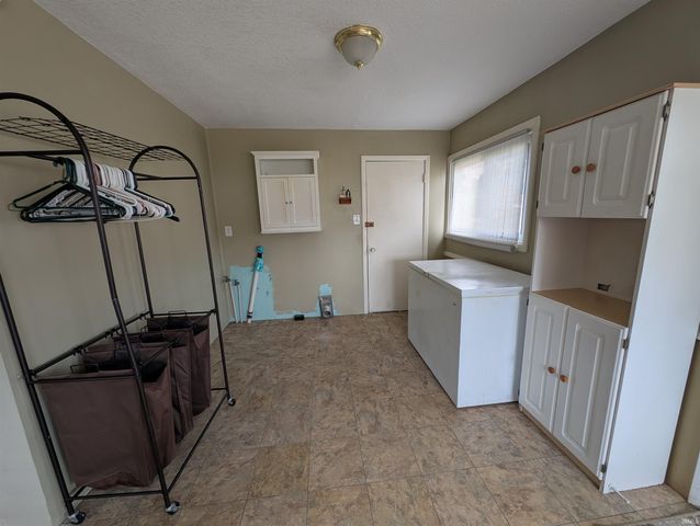 853 Salamonie Avenue, Huntington, IN 46750