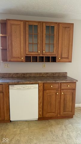 210 W 5th Street, Greensburg, IN 47240