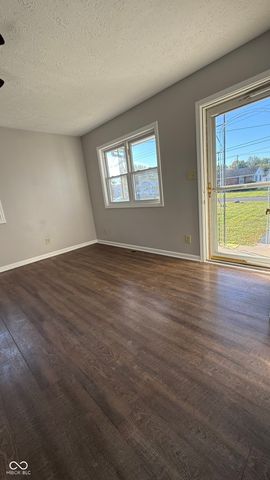 210 W 5th Street, Greensburg, IN 47240