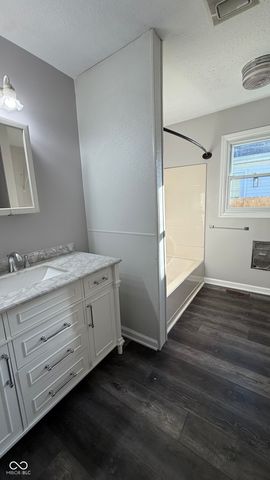 210 W 5th Street, Greensburg, IN 47240