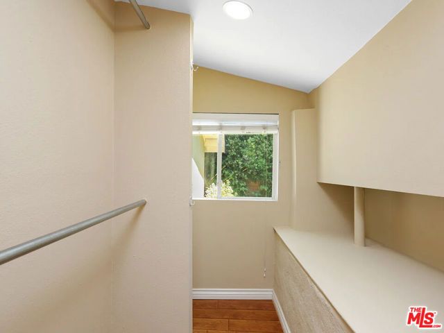 526 N Emerald Drive, Orange, CA 92868