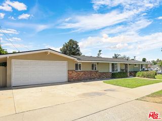 526 N Emerald Drive, Orange, CA 92868