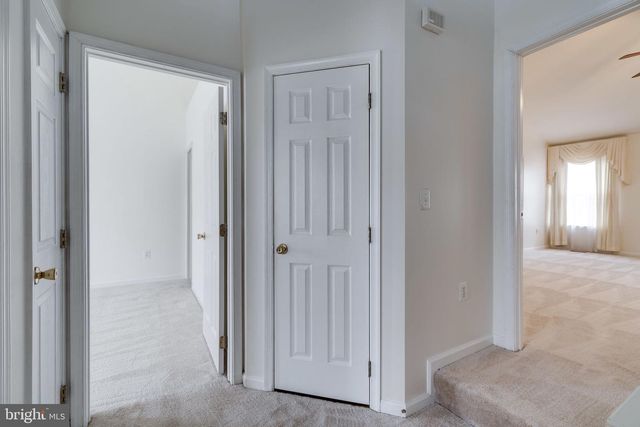 5136 BALLYCASTLE CIR, Alexandria, VA 22315