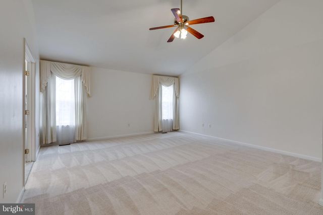5136 BALLYCASTLE CIR, Alexandria, VA 22315
