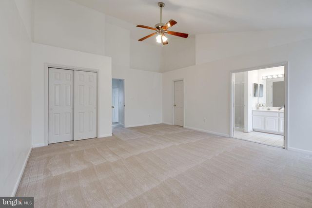 5136 BALLYCASTLE CIR, Alexandria, VA 22315
