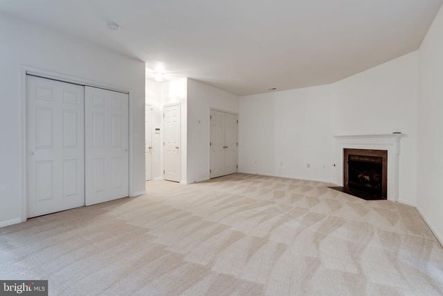 5136 BALLYCASTLE CIR, Alexandria, VA 22315