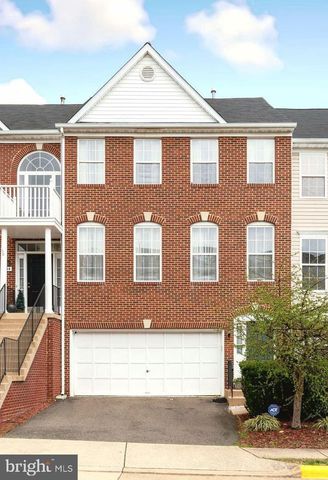 5136 BALLYCASTLE CIR, Alexandria, VA 22315