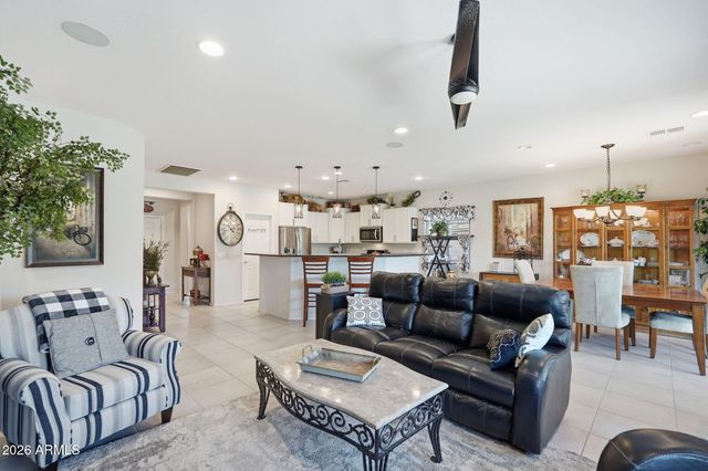 6624 W Sonoma Way, Florence, AZ 85132