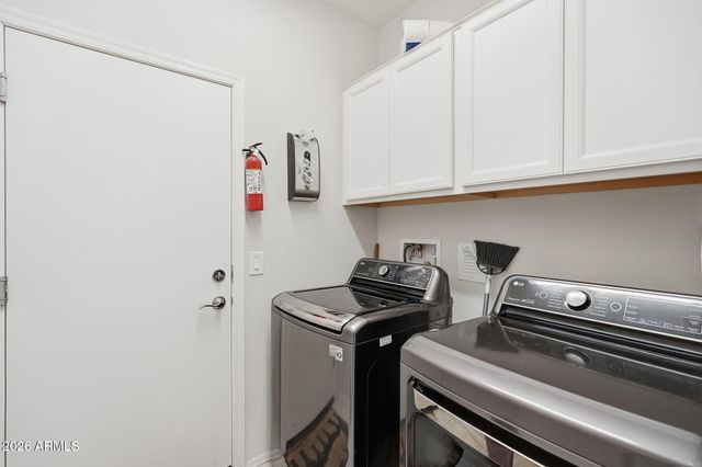 6624 W Sonoma Way, Florence, AZ 85132