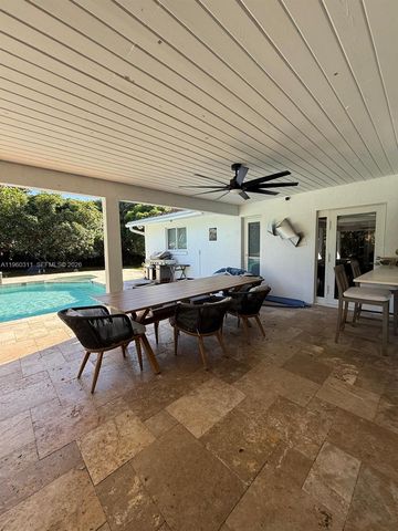 11030 SW 42nd Ct, Davie, FL 33328