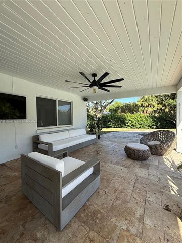 11030 SW 42nd Ct, Davie, FL 33328