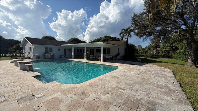 11030 SW 42nd Ct, Davie, FL 33328