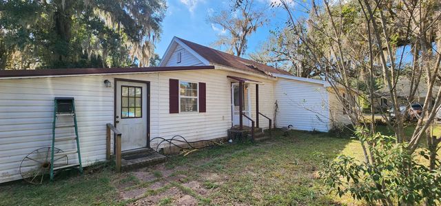 4566 Church St, Milton, FL 32583