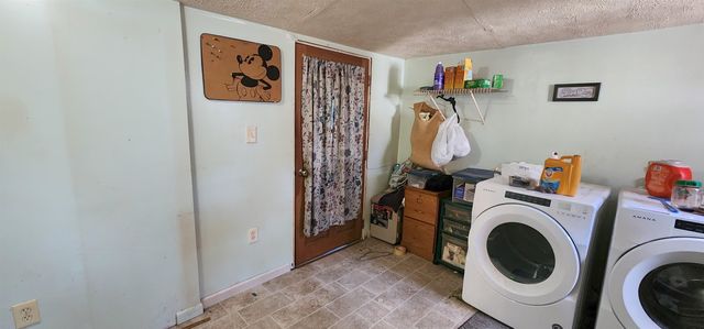 4566 Church St, Milton, FL 32583