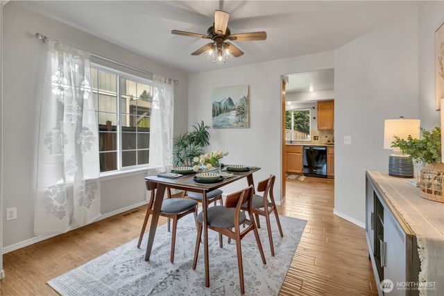 10825 211th Avenue Ct E, Bonney Lake, WA 98391