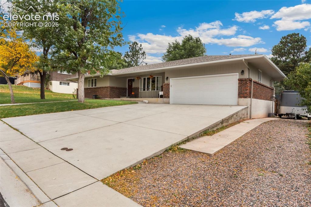 6372 W Wicklow Circle, Colorado Springs, CO 80918 — photo 2