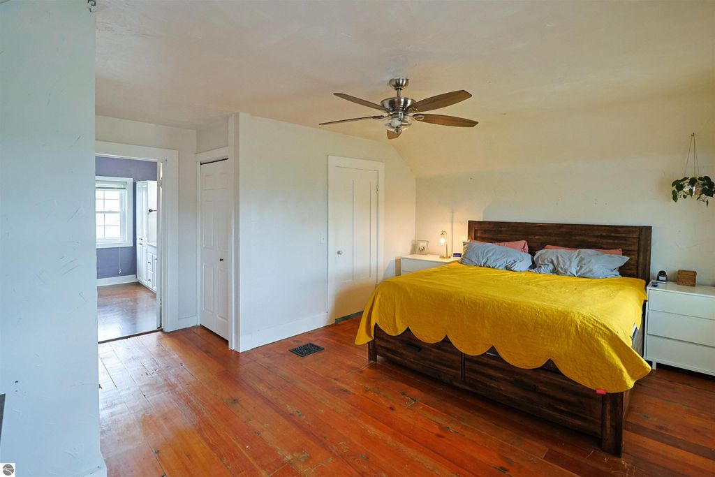 Image 18 of property listing at 364 S Chippewa Street, Shepherd, MI 48883