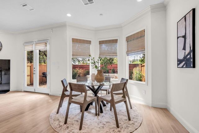 5329 Mcculloch Circle, Houston, TX 77056