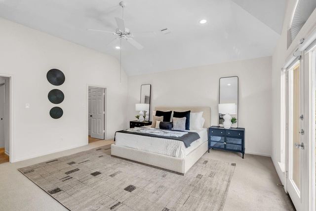 5329 Mcculloch Circle, Houston, TX 77056