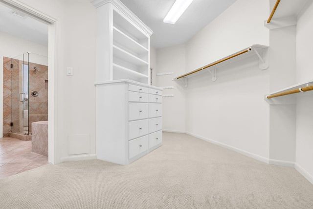 5329 Mcculloch Circle, Houston, TX 77056