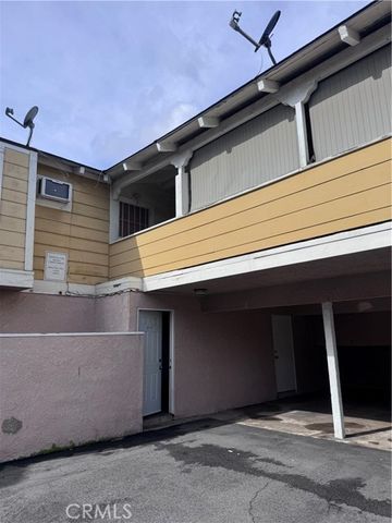 720 N Lacy E, Santa Ana, CA 92701