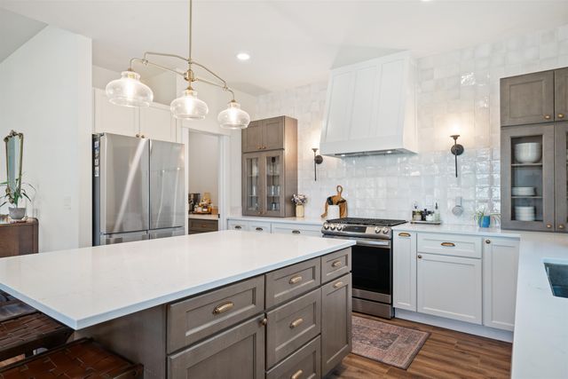 7133 E Beverly Ave, Spokane Valley, WA 99212