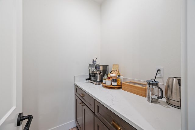 7133 E Beverly Ave, Spokane Valley, WA 99212