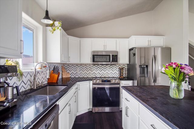1576 N Firestone, Post Falls, ID 83854