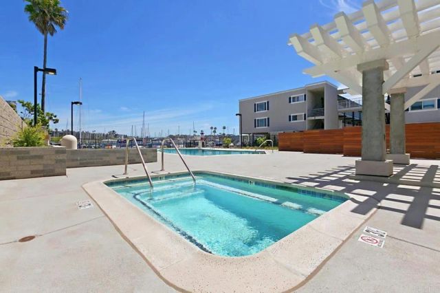 1202 N Pacific St 315A, Oceanside, CA 92054