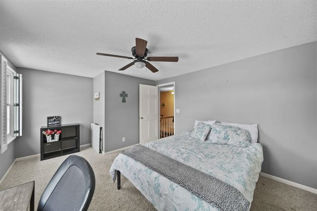 520 Meadowbrook Drive, Adrian, MI 49221