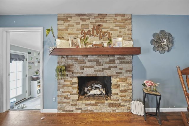 520 Meadowbrook Drive, Adrian, MI 49221